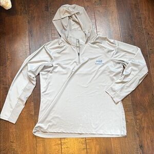 size XL Bassdash ultra lightweight fishing pullover hoodie with zip up collar